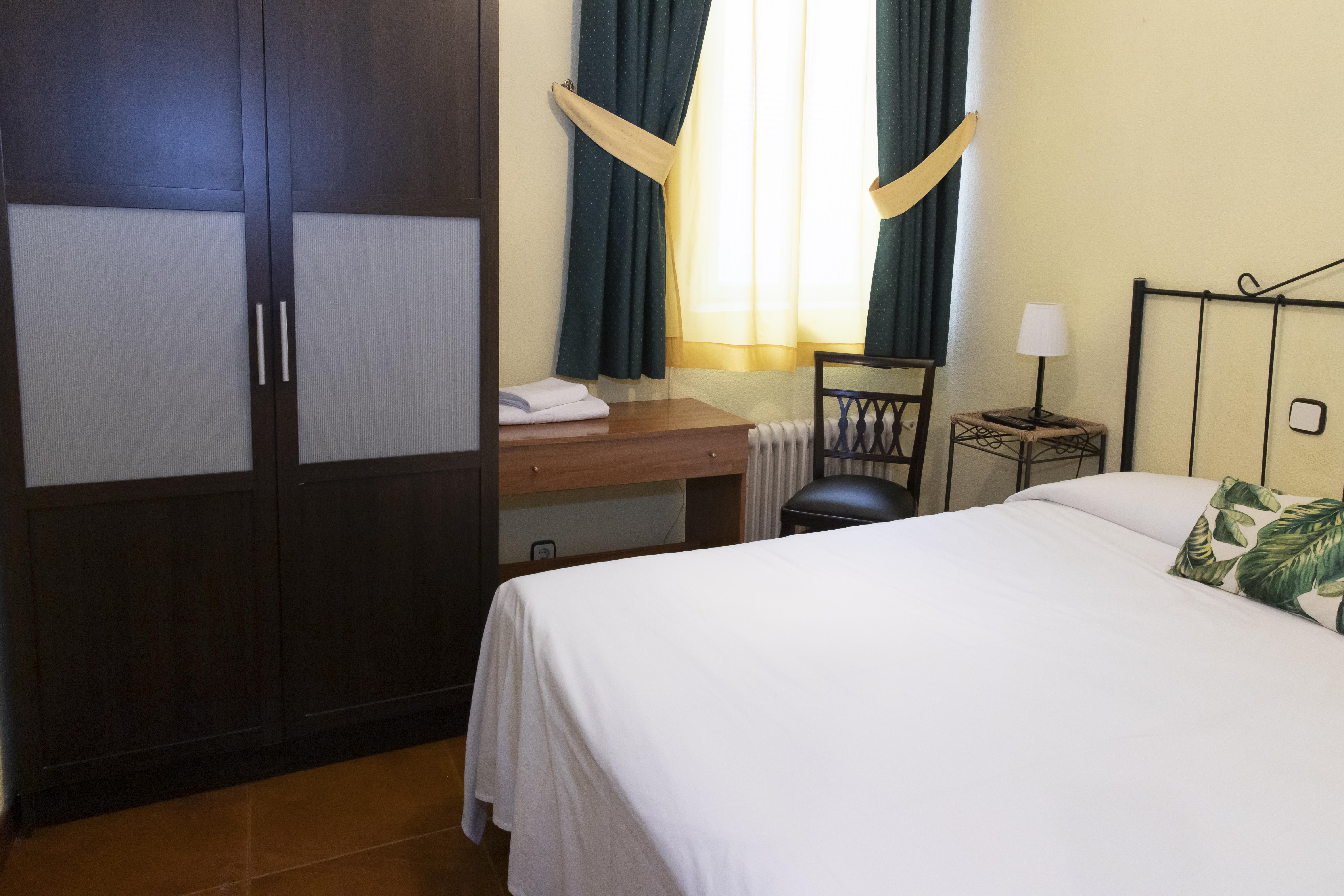 Hostal Tokio Madrid Dış mekan fotoğraf
