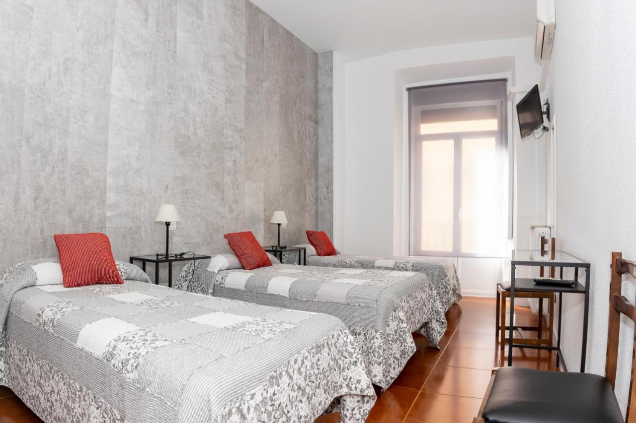 Hostal Tokio Madrid Dış mekan fotoğraf