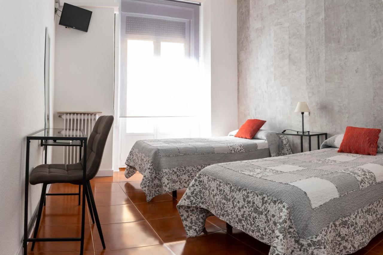 Hostal Tokio Madrid Dış mekan fotoğraf